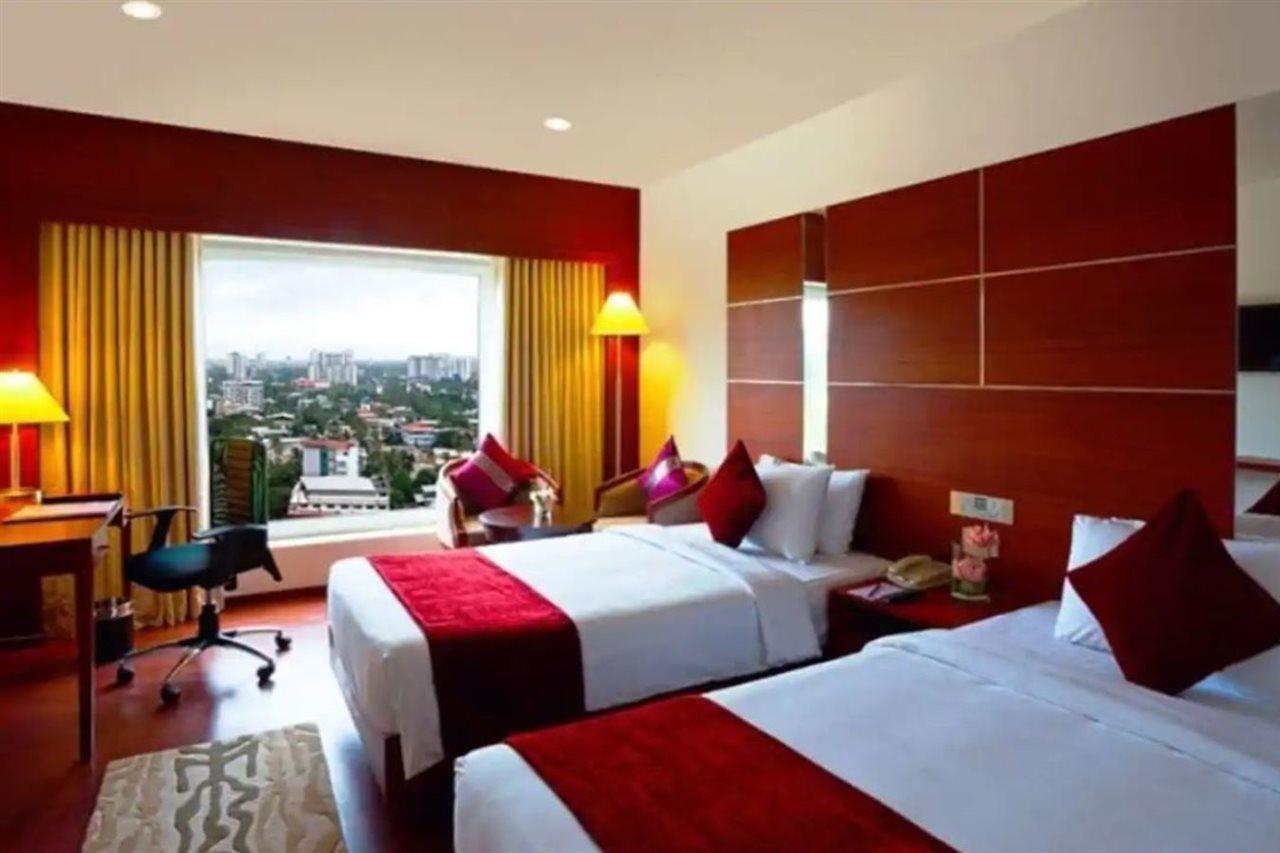Hotel Olive Downtown Kochi Exterior foto