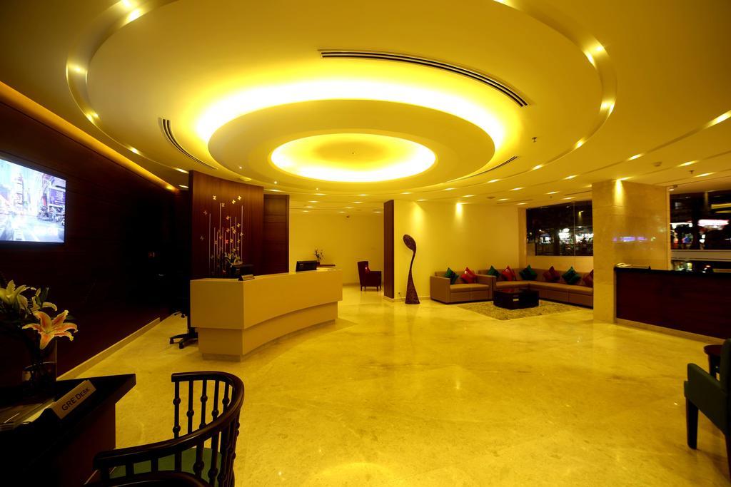 Hotel Olive Downtown Kochi Exterior foto