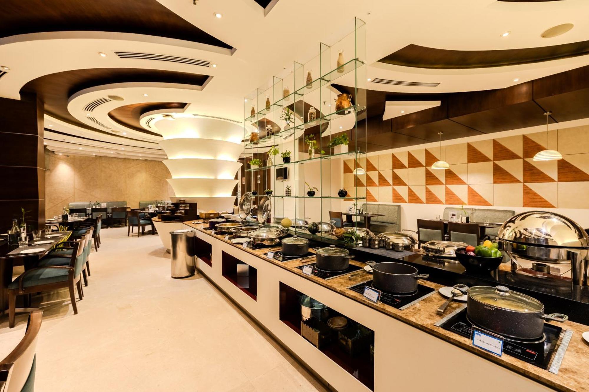 Hotel Olive Downtown Kochi Exterior foto