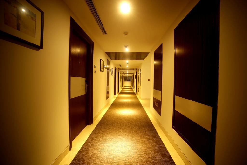 Hotel Olive Downtown Kochi Exterior foto